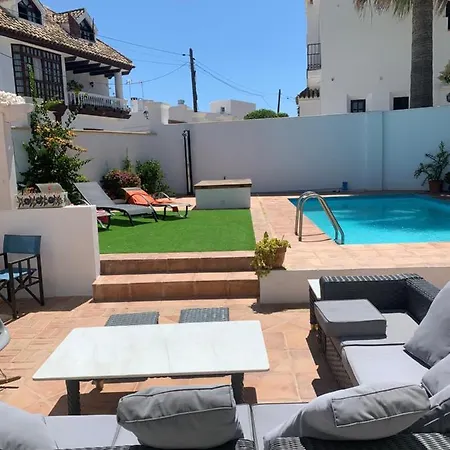Luxury Levitos- San Pedro, Villa Marbellac